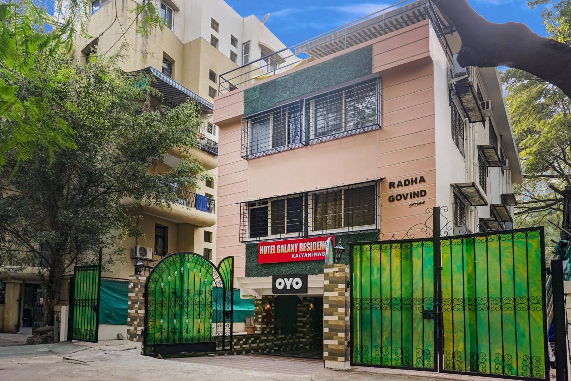 Hotel Galaxy Residency Kalyani Nagar 푸네 외부 사진
