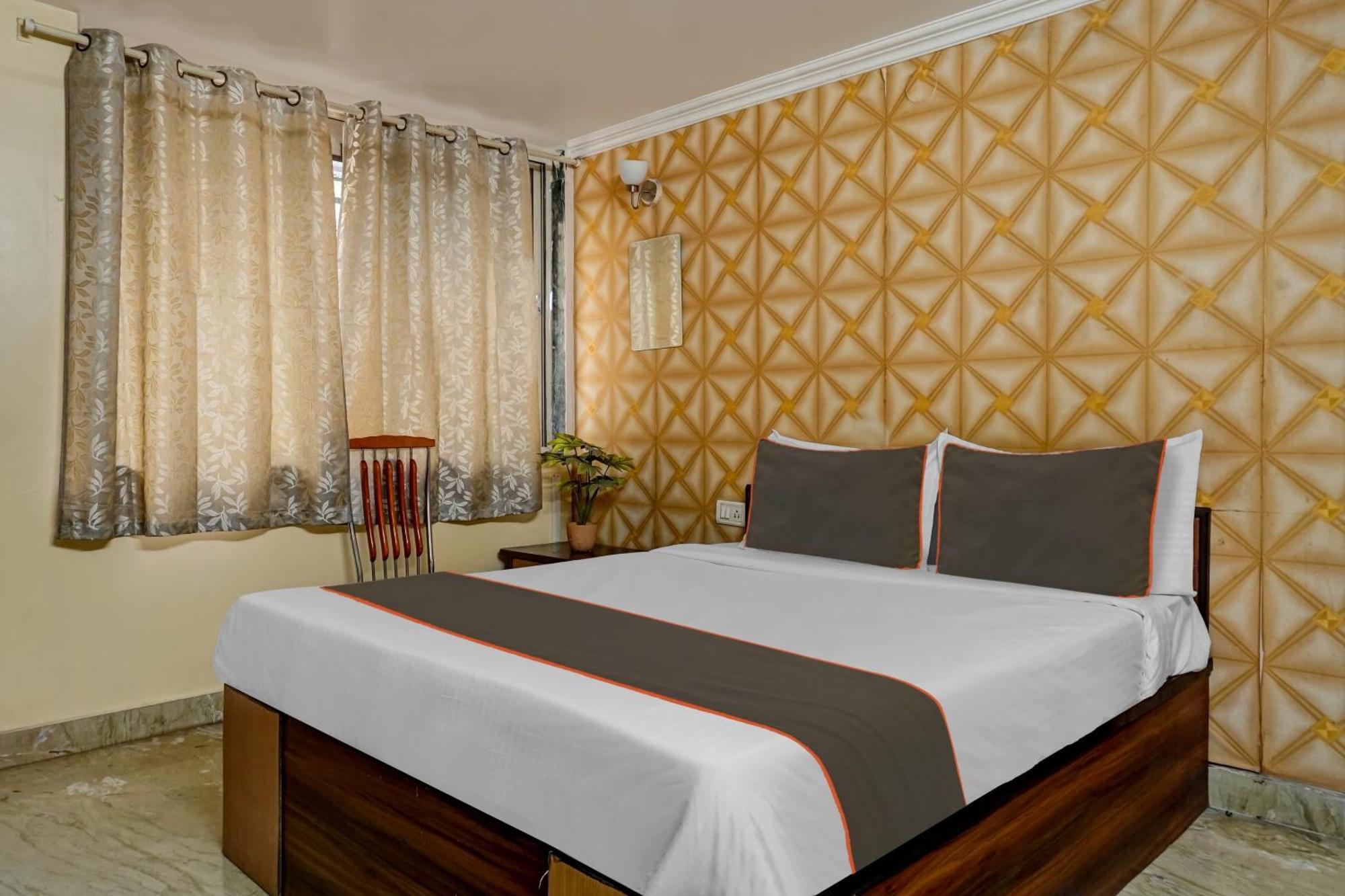 Hotel Galaxy Residency Kalyani Nagar 푸네 외부 사진