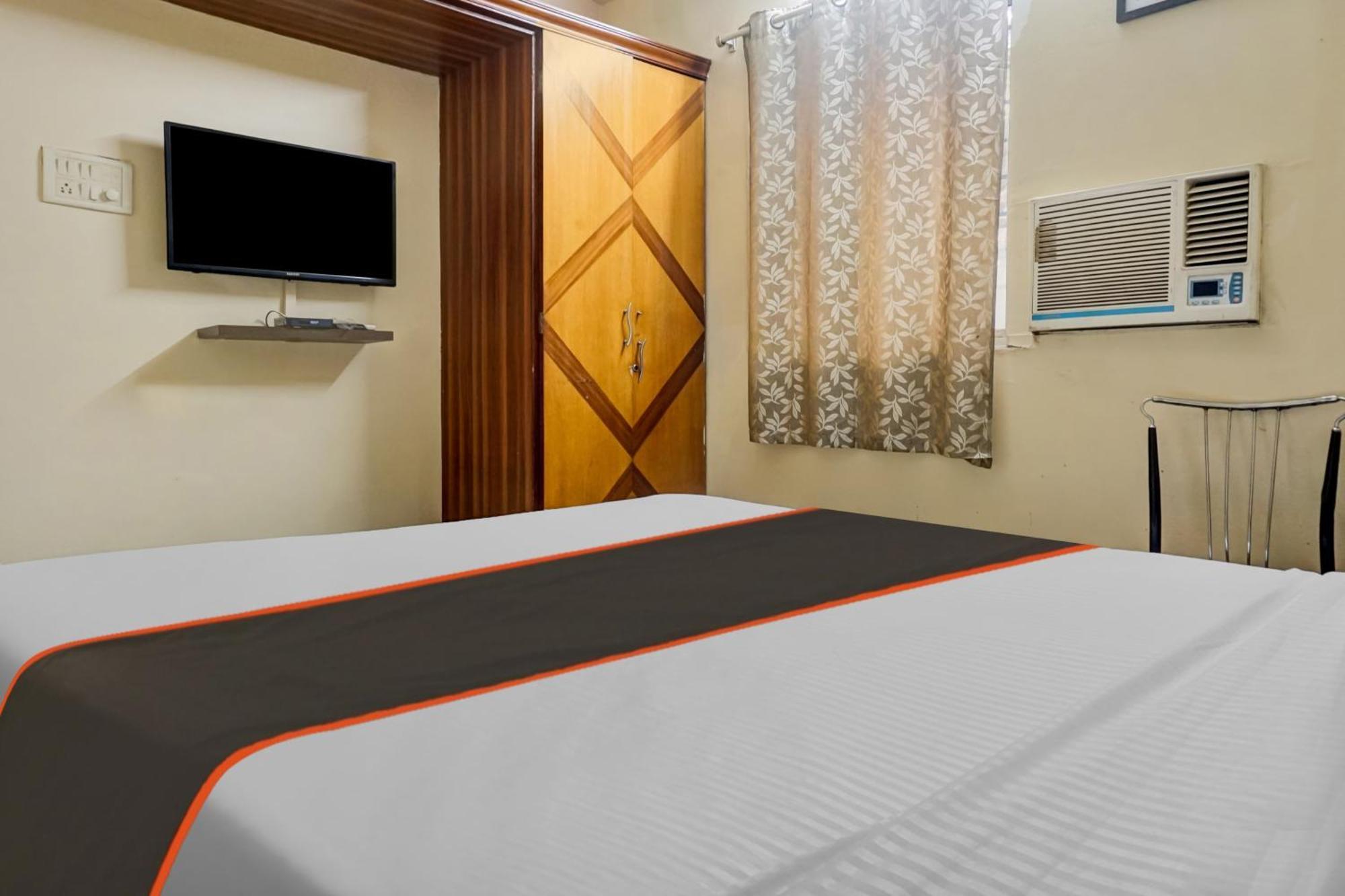 Hotel Galaxy Residency Kalyani Nagar 푸네 외부 사진